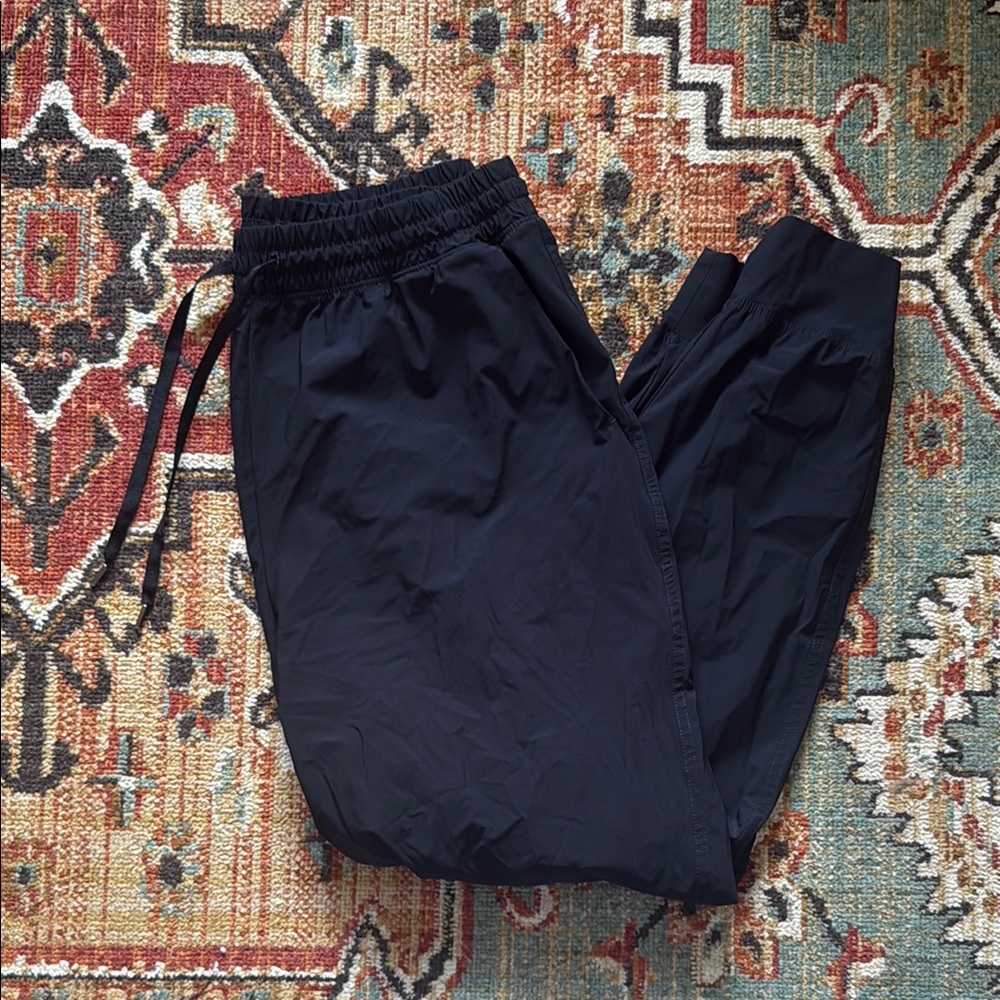 Old Navy High Waisted Sleek Tech Joggers